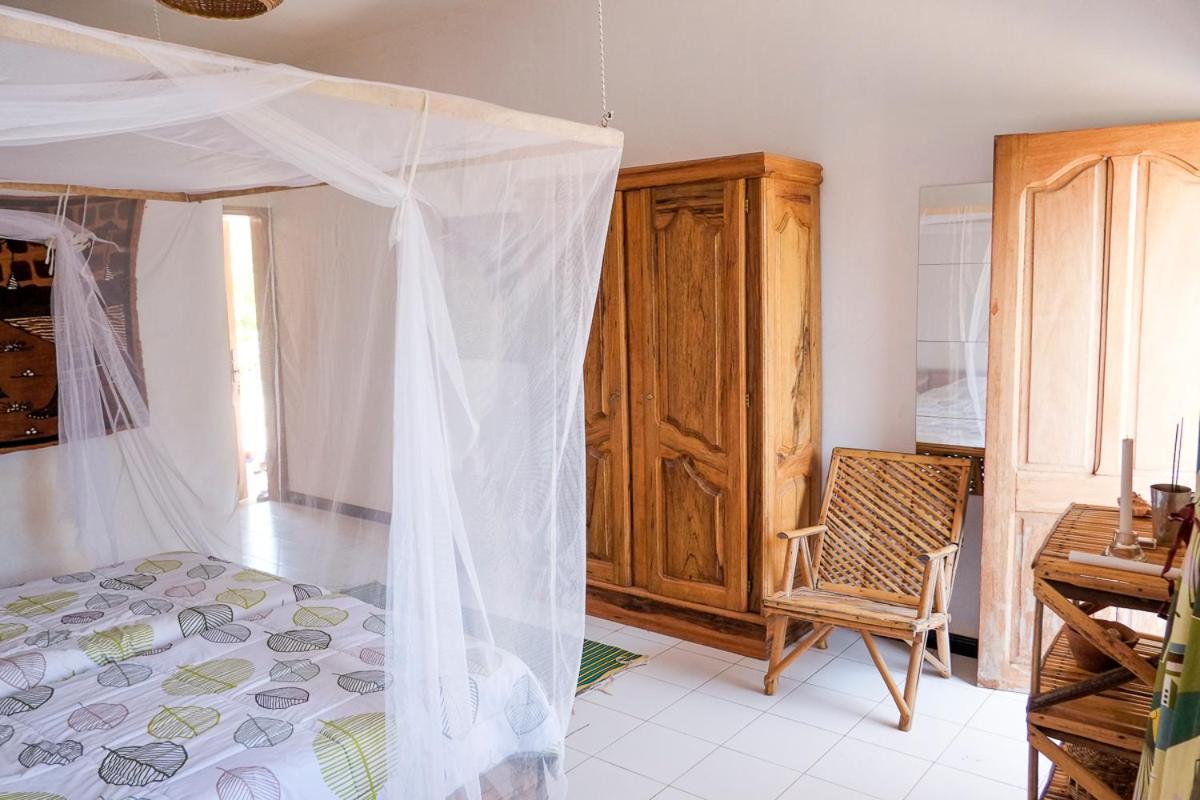 Keur Dofie Bed & Breakfast Toubab Dialaw Dış mekan fotoğraf