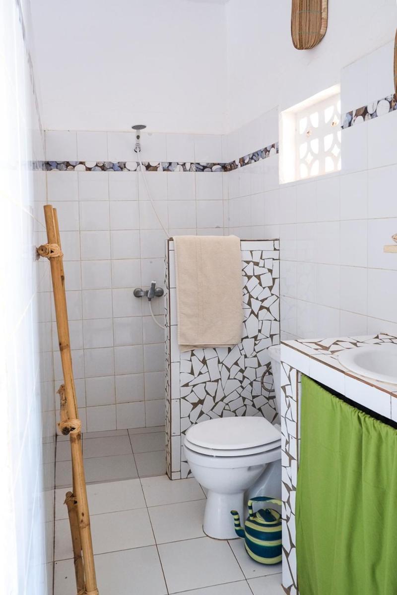 Keur Dofie Bed & Breakfast Toubab Dialaw Dış mekan fotoğraf