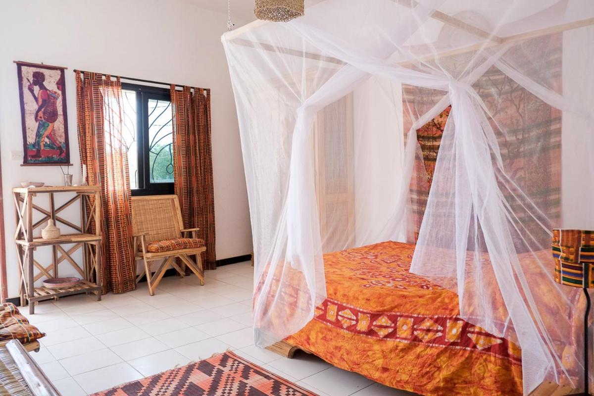 Keur Dofie Bed & Breakfast Toubab Dialaw Dış mekan fotoğraf