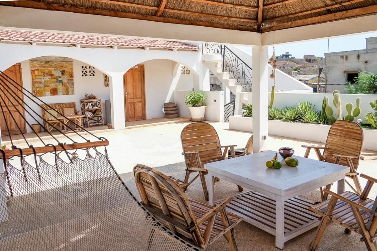 Keur Dofie Bed & Breakfast Toubab Dialaw Dış mekan fotoğraf